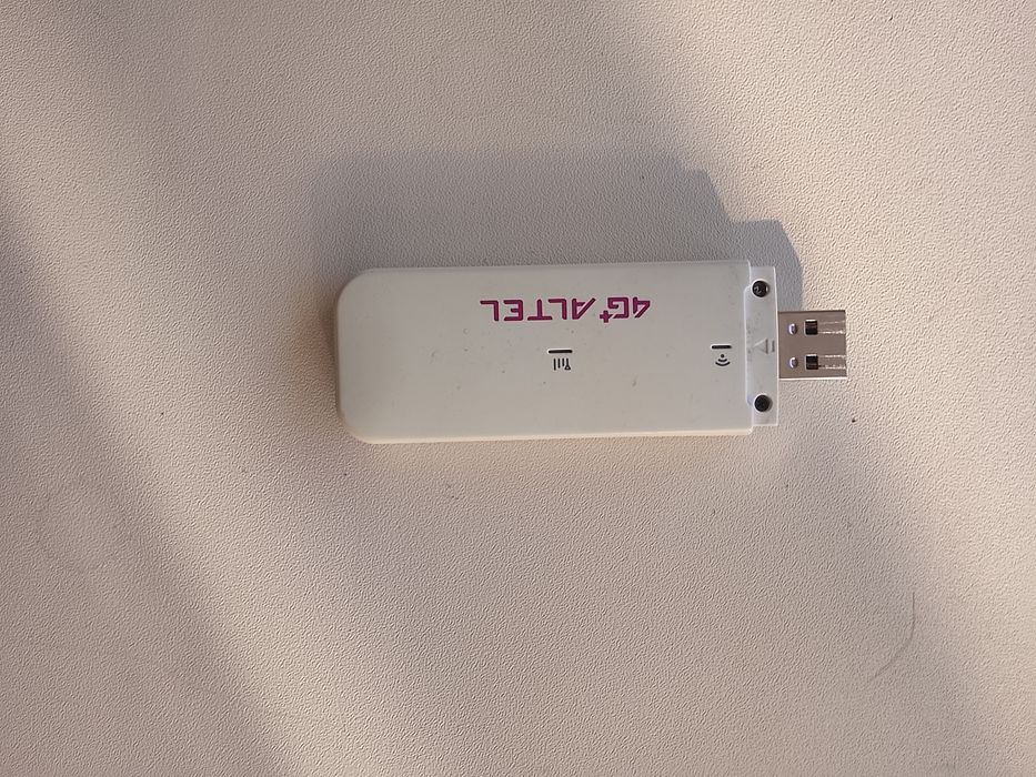 Продам Роутер Алтел 4G
