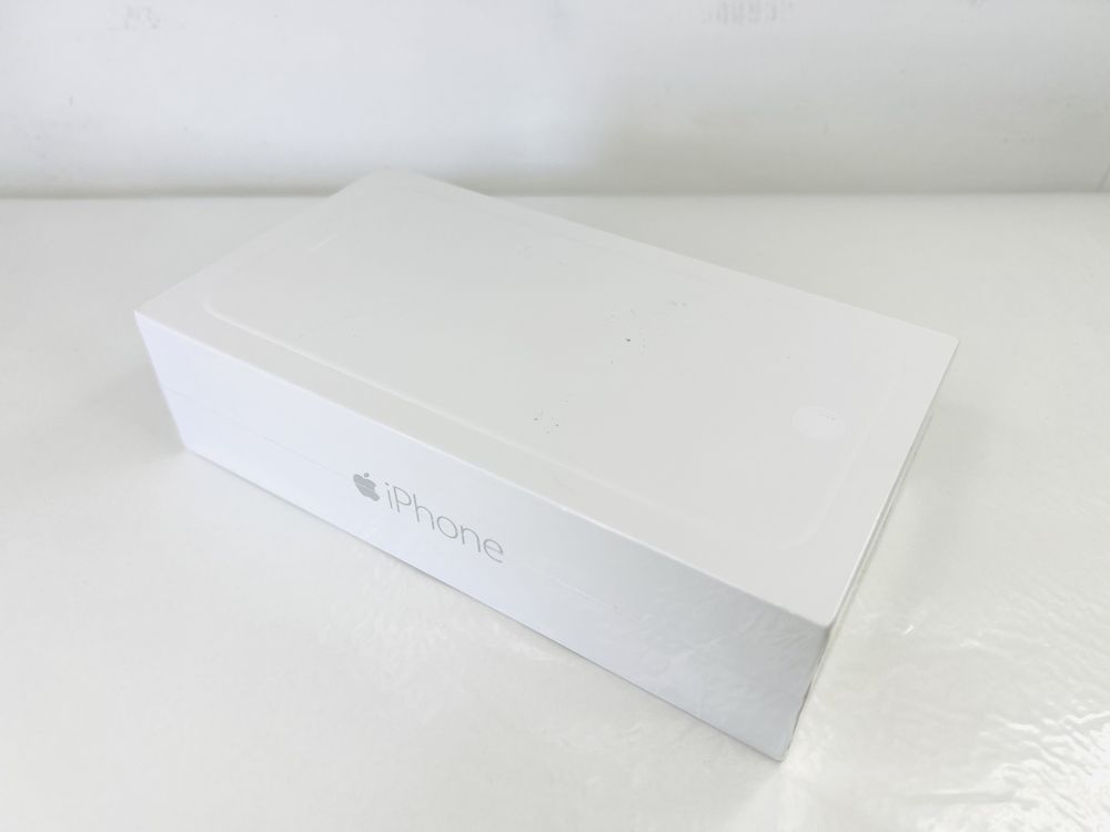 НЕРАЗПЕЧАТАН! Apple iPhone 6 Plus 16GB Silver Гаранция!