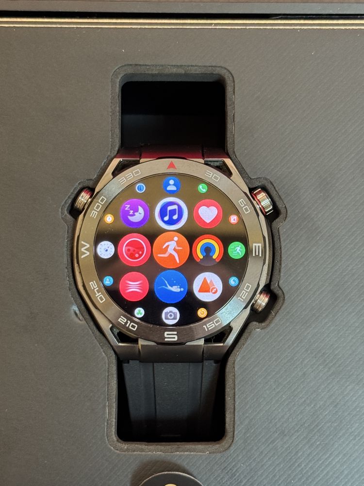 КАТО НОВ! Huawei Watch Ultimate