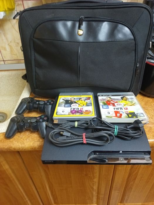 De vânzare ps3 slim