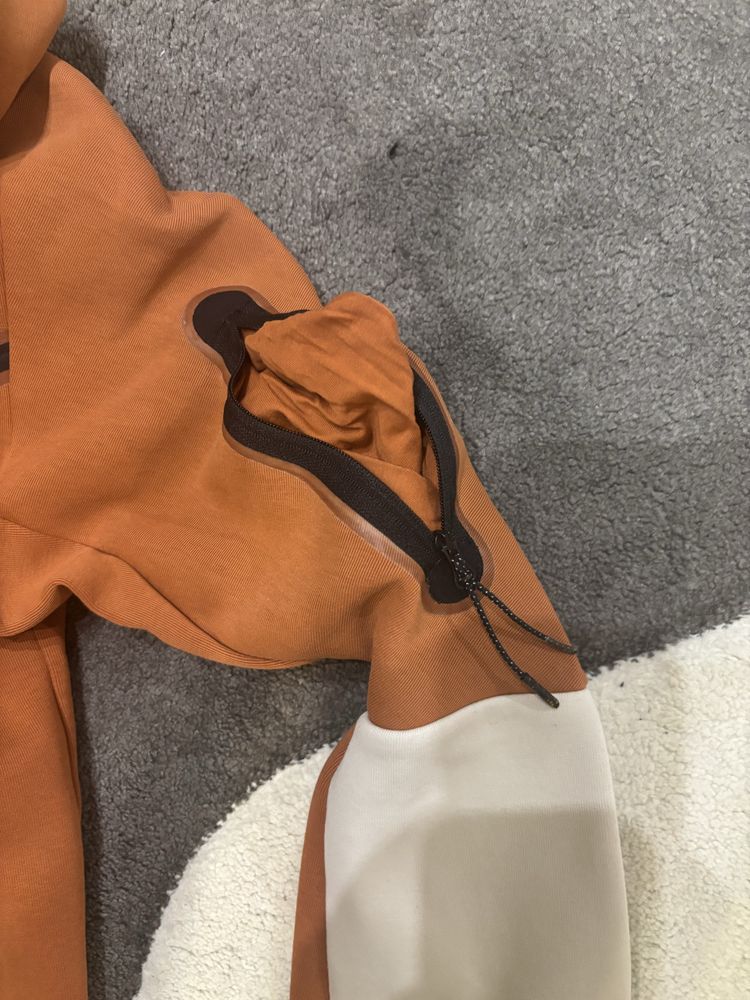 Nike tech fleece