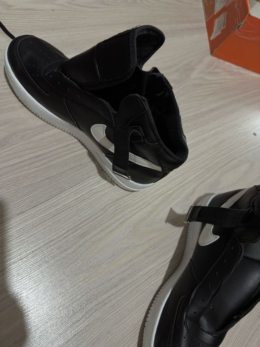 Adidasi nike marimea 44