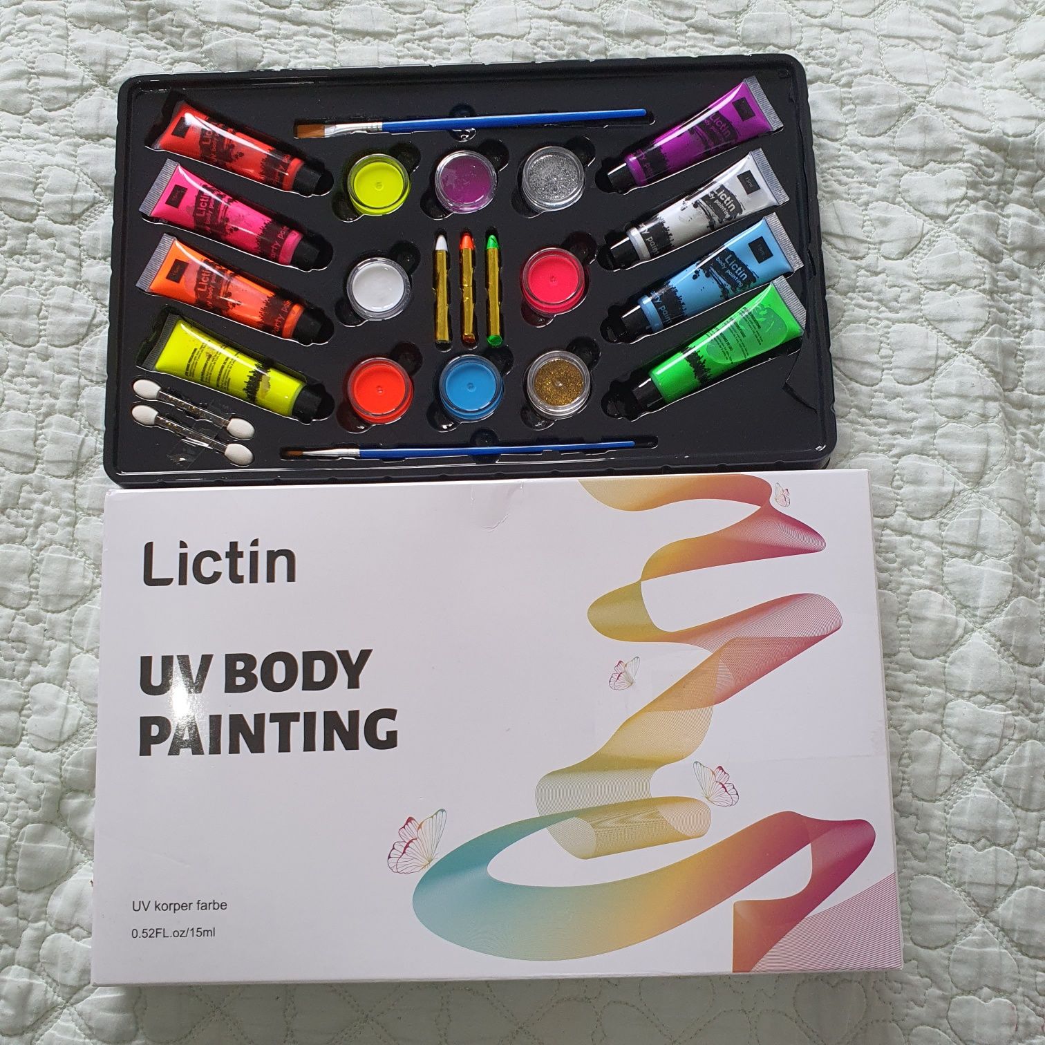 Lictin Vopsea UV Neon pentru corp și față fluorescentă, 15 ml