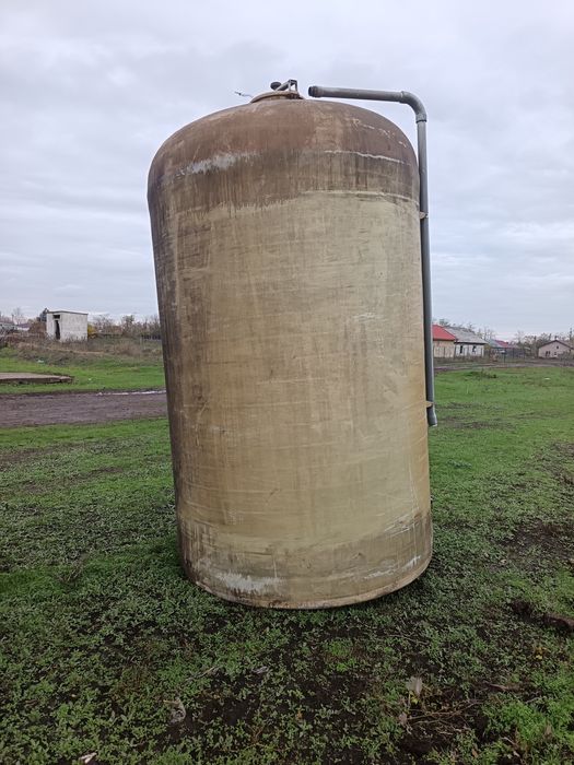 Pubele gunoi 1100 litri - Containere - Bazin fibra, Cutii plastic