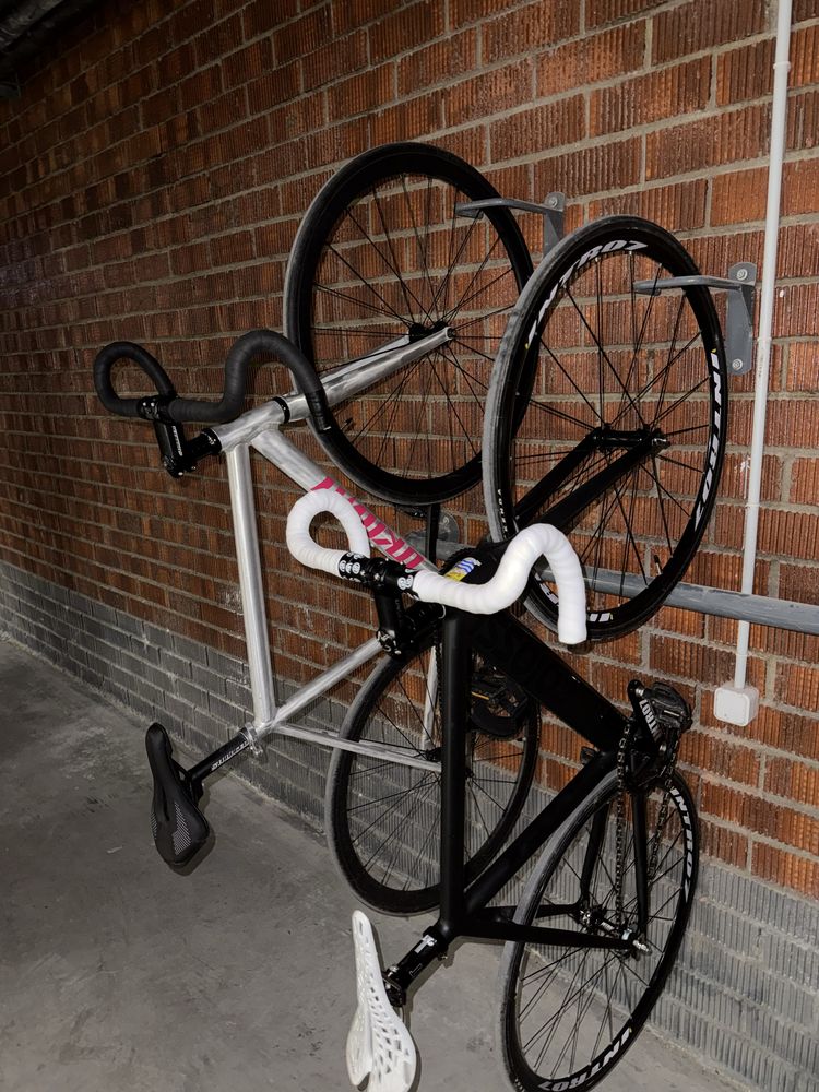 Fixed gear unknown
