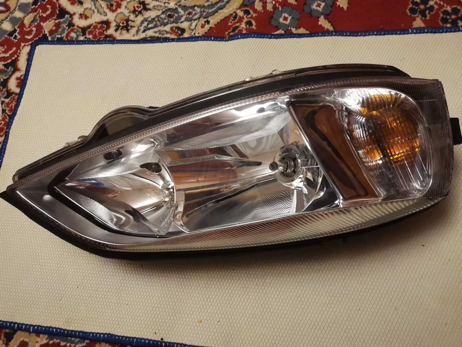 Десен ФАР за Опел Астра/Opel Astra G 1998--2004г полицейска Астра