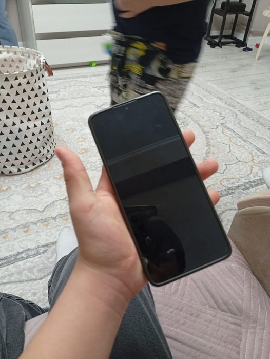 Продам поко 5х про 512гб