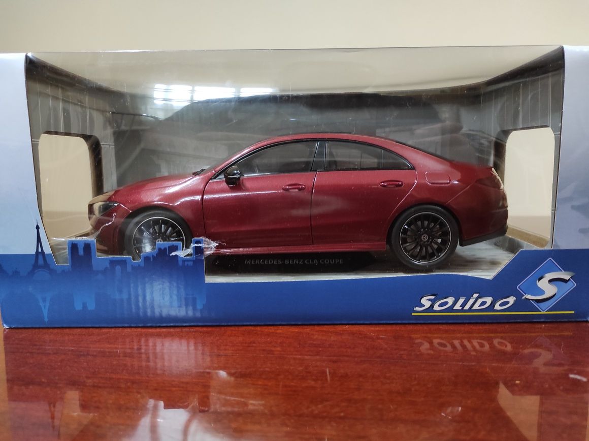 Machetă 1:18 Mercedes CLA, nouă în cutie.