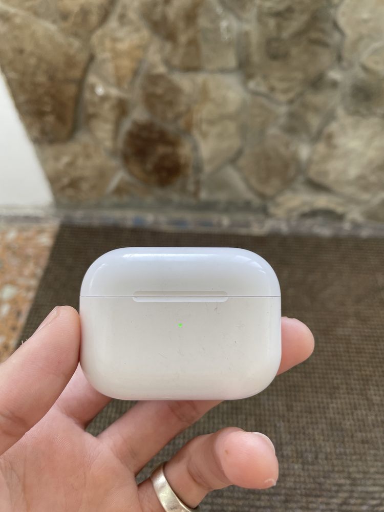 AirPods Pro 2 Lightning