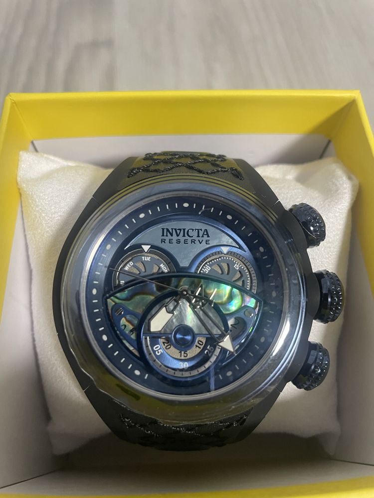Мъжки швейцарски часовник Invicta RESERVE S1
