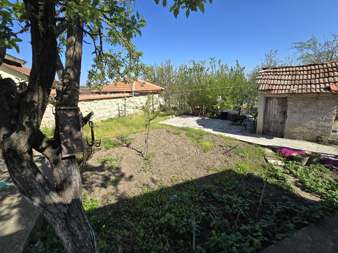 Продава се Къща в с. Медовене, Област Разград - 50 кв.м за 408 €/кв.м - Снимка #14
