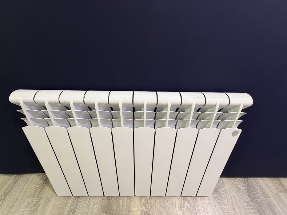 Радиатор биметаллический Royal Thermo 10 секции