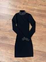 Дамска черна рокля плетиво