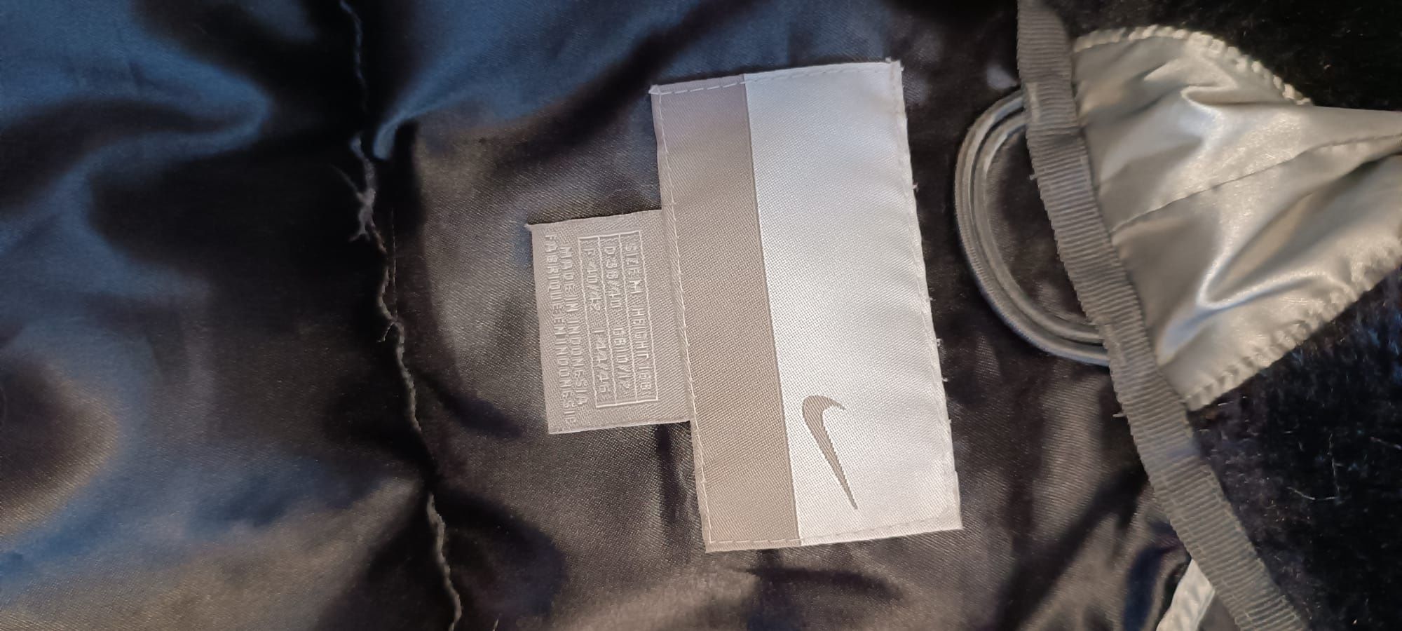 Geacă Nike de femei