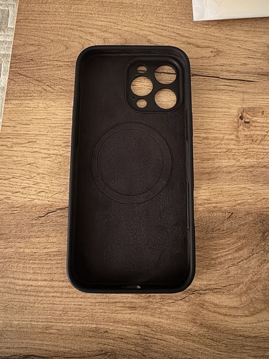 Husă magsafe și folie de sticlă 16 pro max