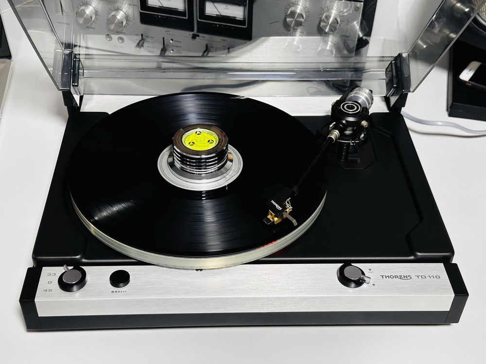 Pick-up de colecție THORENS TD110,2 viteze-regulator,sunet foarte bun!