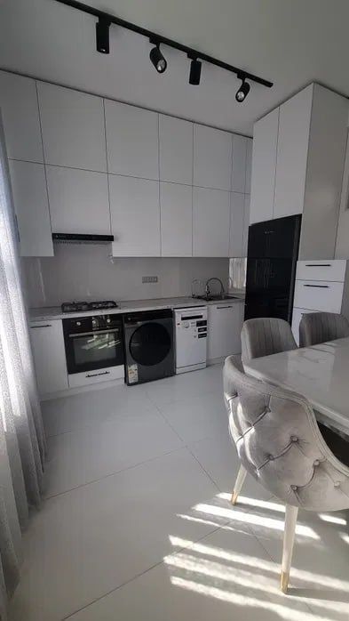 Продаётся Дом в центре города.