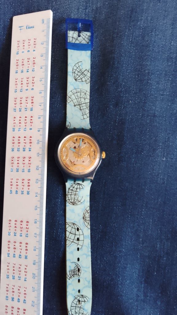 Часовник Swatch Word Map avtomatic
