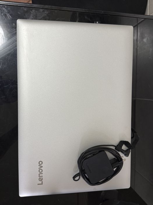 Laptop Lenovo IdeaPad 320 (17.3") - Baterie ca NOUĂ (98% capacitate)