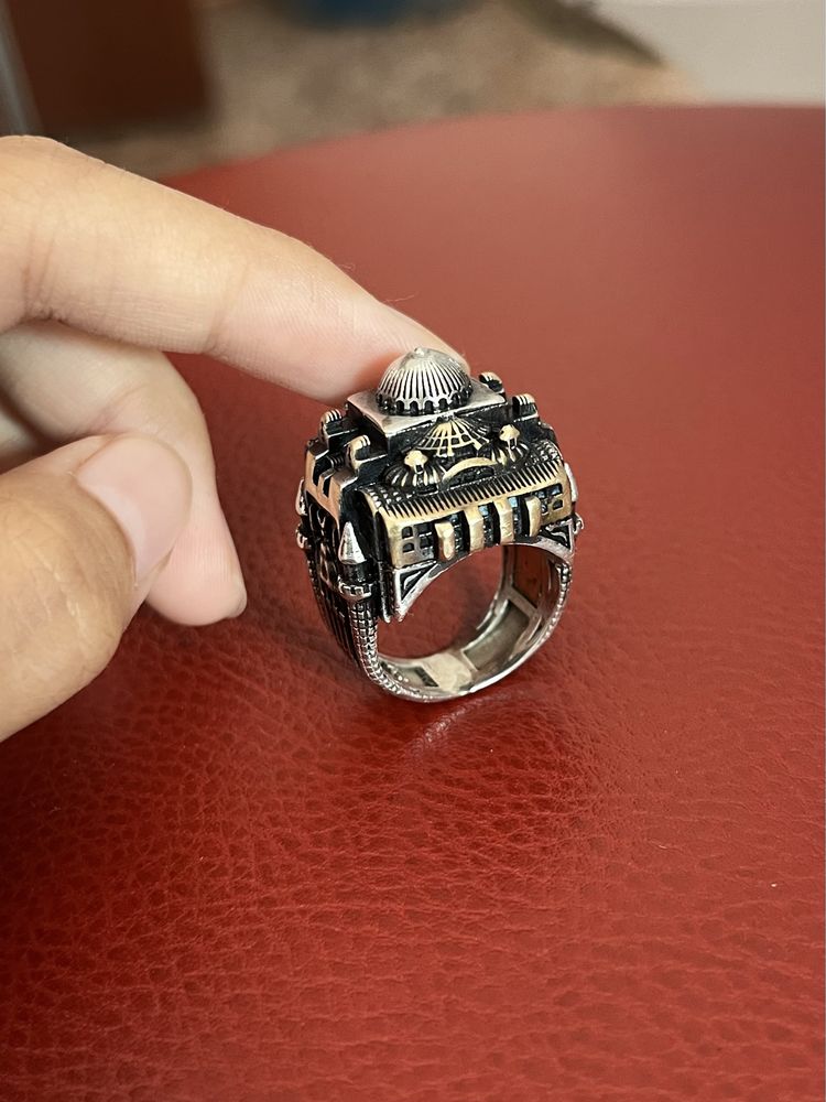 Перстень печатка мужское кольцо в виде мечети из серебра 20 размер