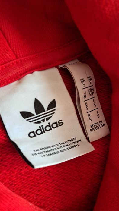 Hanorac ADIDAS (negociabil)