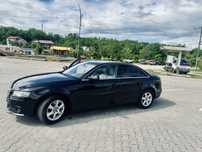 Vand Audi A4 B8 2011
