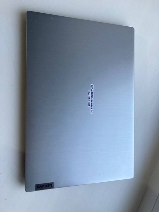 Продам ноутбук Lenova