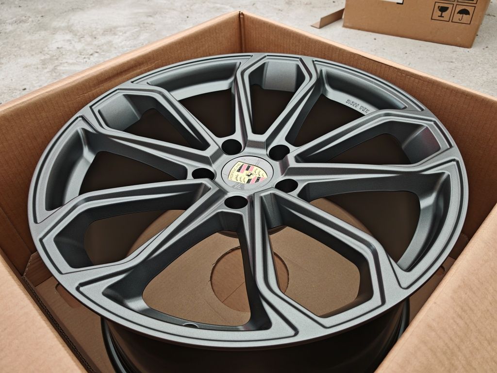 Vand jante de aliaj pentru Porsche Cayenne pe 21 marca gmp italia