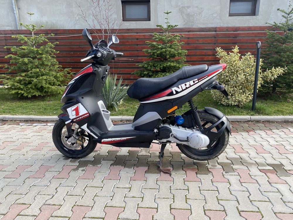 Vand Scuter Piaggio NRG