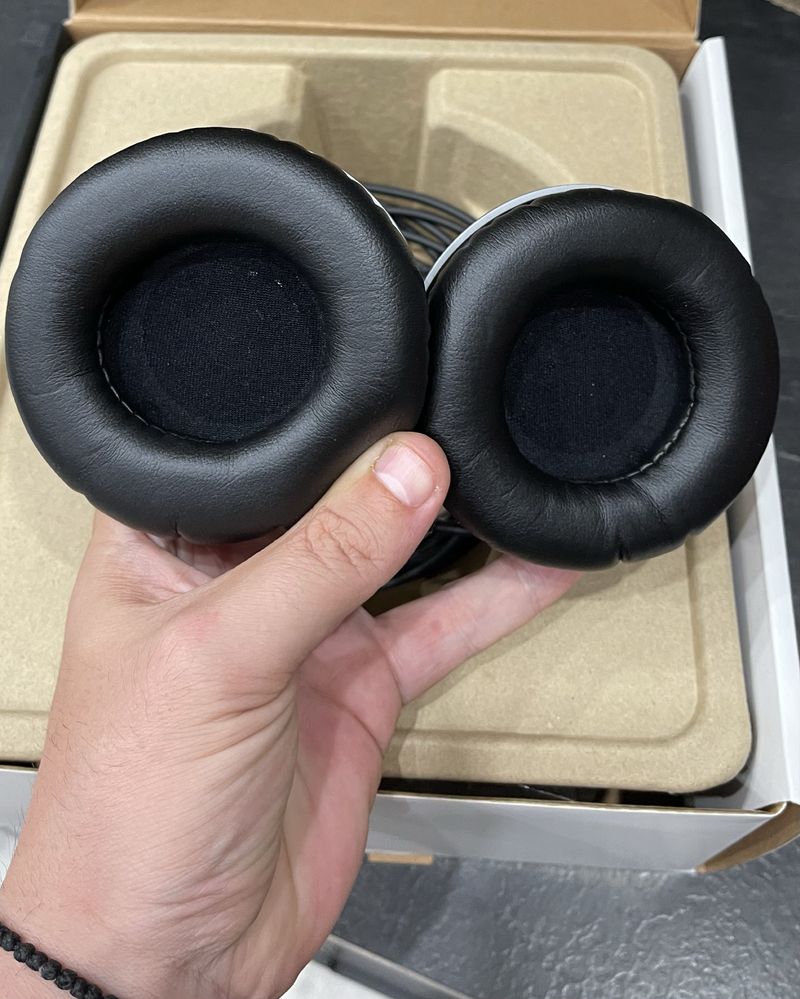 Студийни слушалки YAMAHA  HPH-MT7