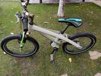 Bicicleta BMW  pt copii