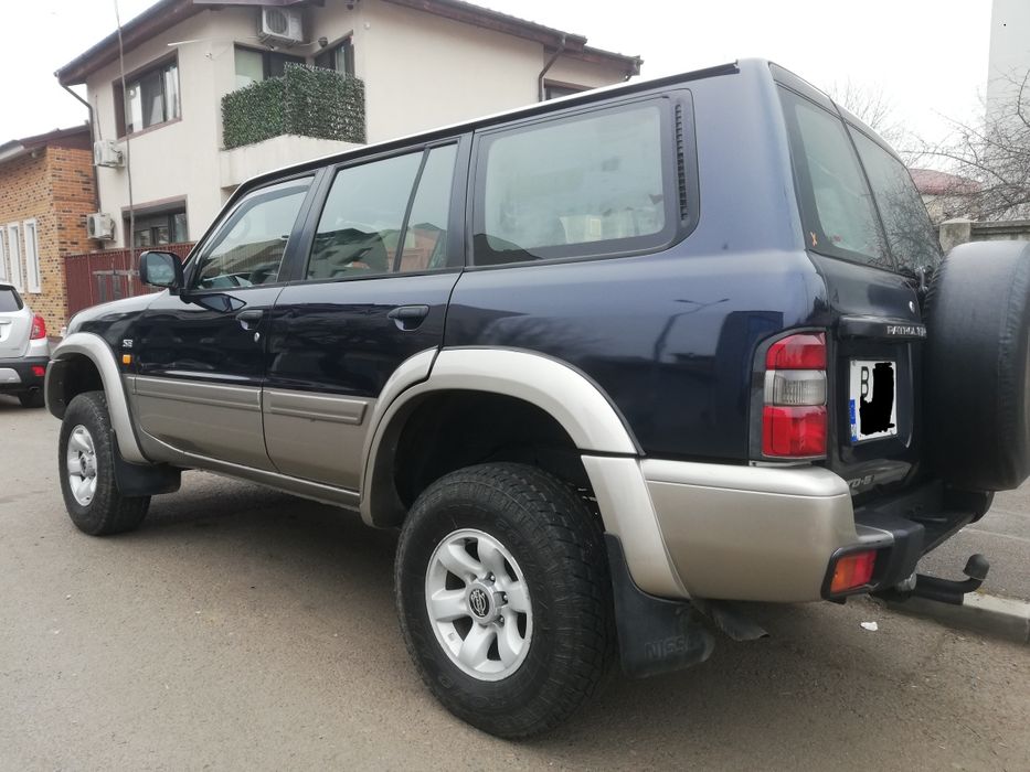 Nissan Patrol Y61, motor 2.8 - 129 cp, 7 locuri, cutie viteze manuala