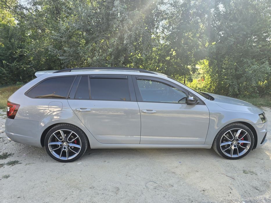 Vând Skoda Octavia VRS 2.0 diesel 184 cp