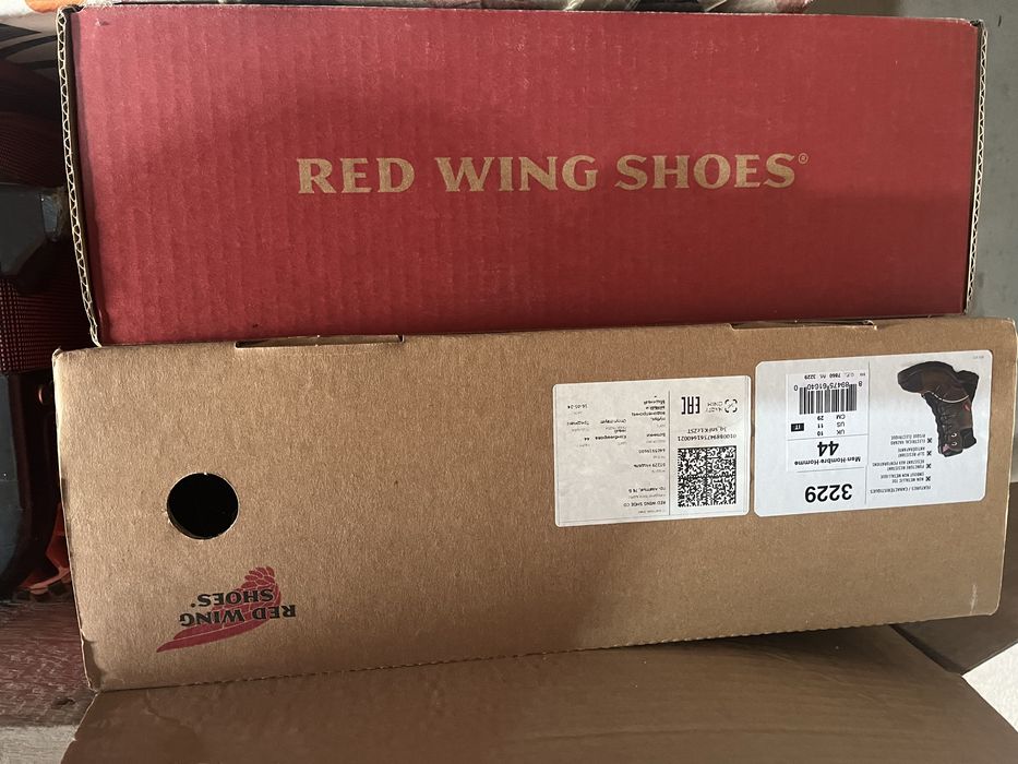 Етік комбез куртка сатылады