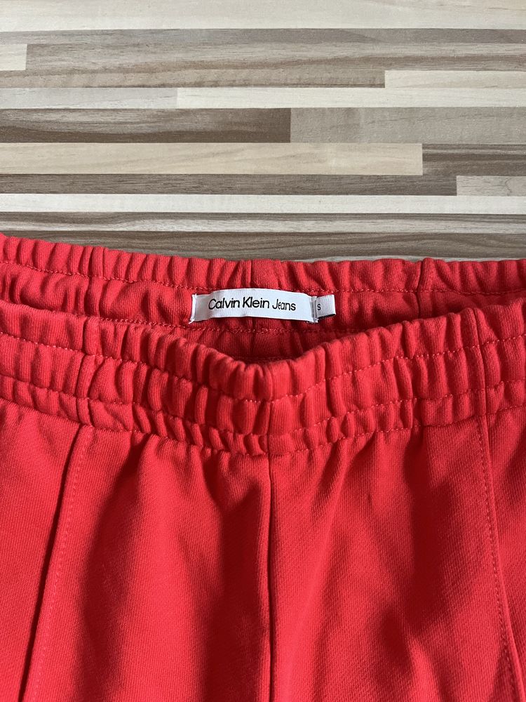 къси панталонки Guess, BSB, Zara