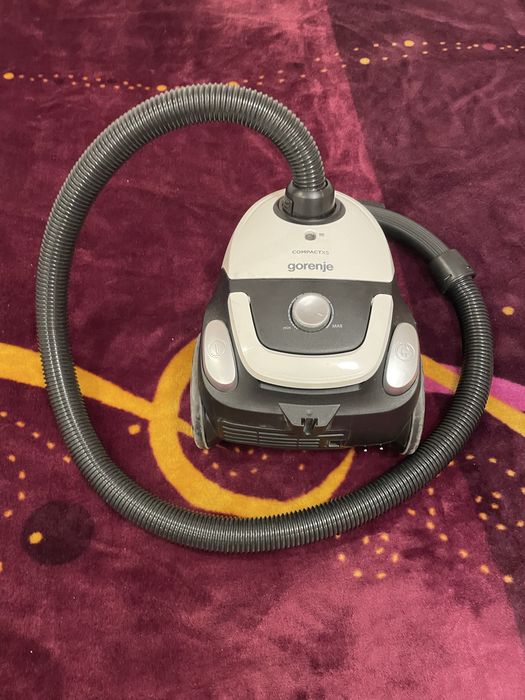 Aspirator gorenje cu sac