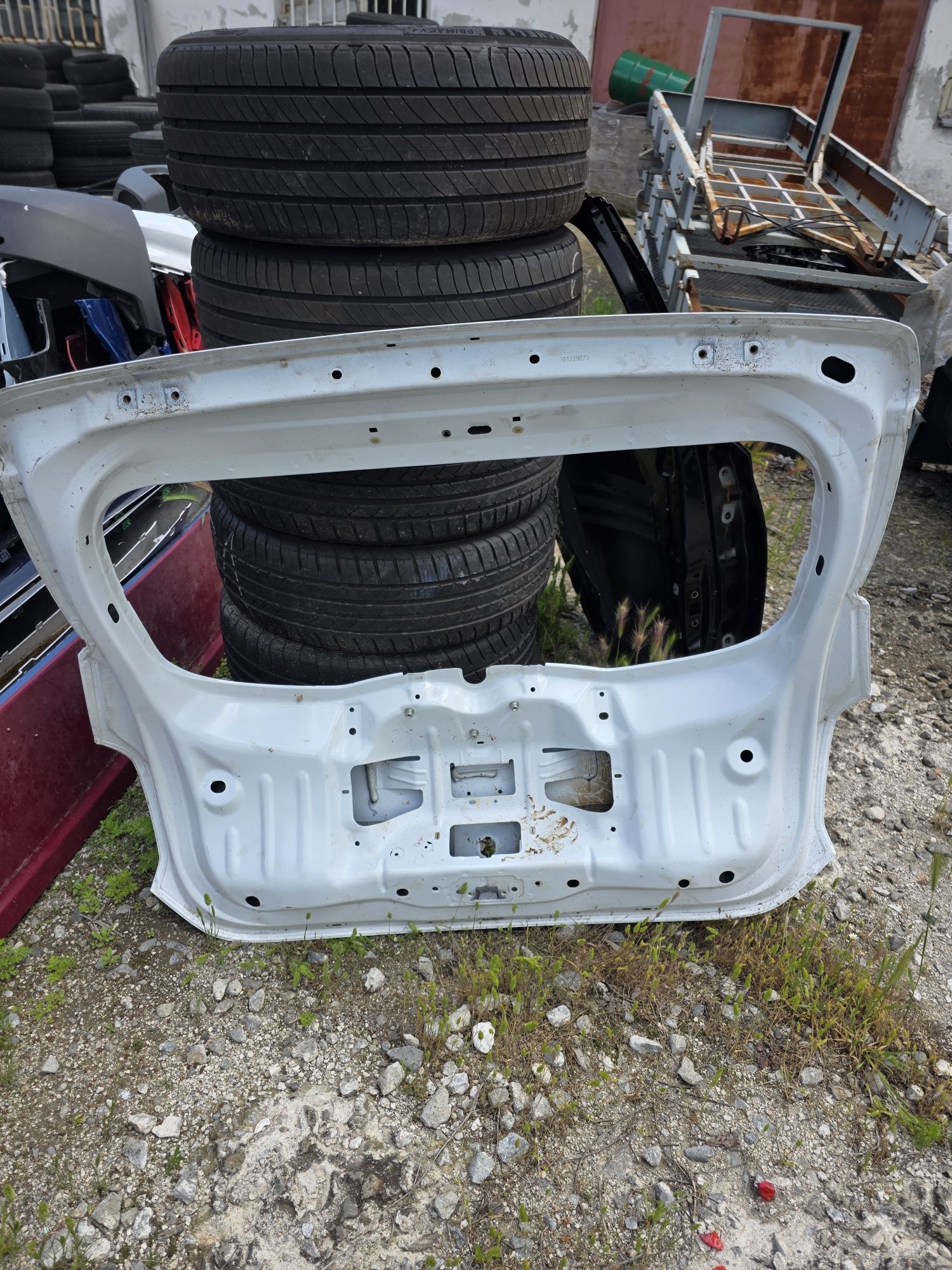 Заден капак Dacia Sandero  II  SCe 75 (B8JC, B8JD)