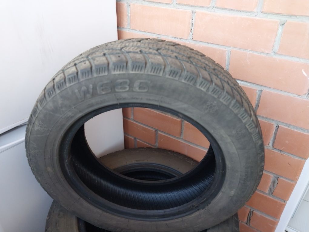Зимние шины 185/65