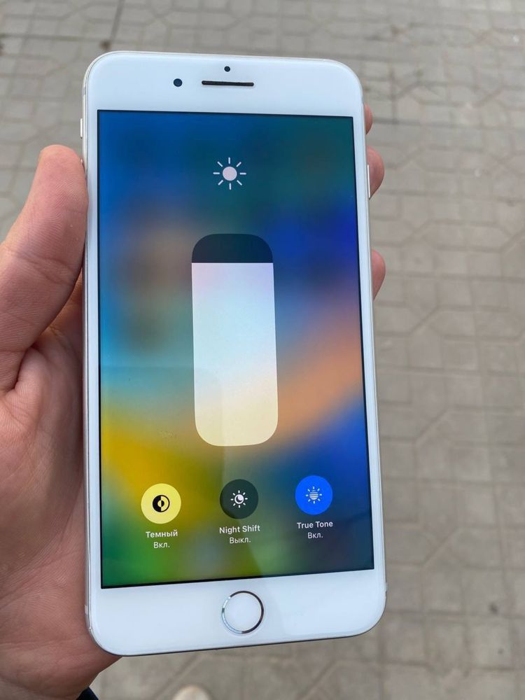 Iphone 8 plus 64 gb