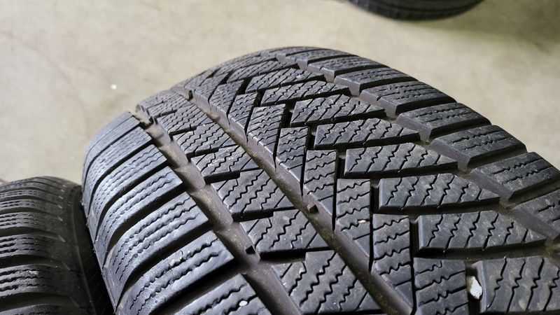 235/55/19 Continental 4бр RunFlat