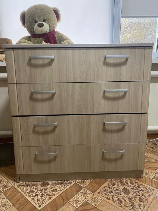 Продам комод в хорошем состоянии