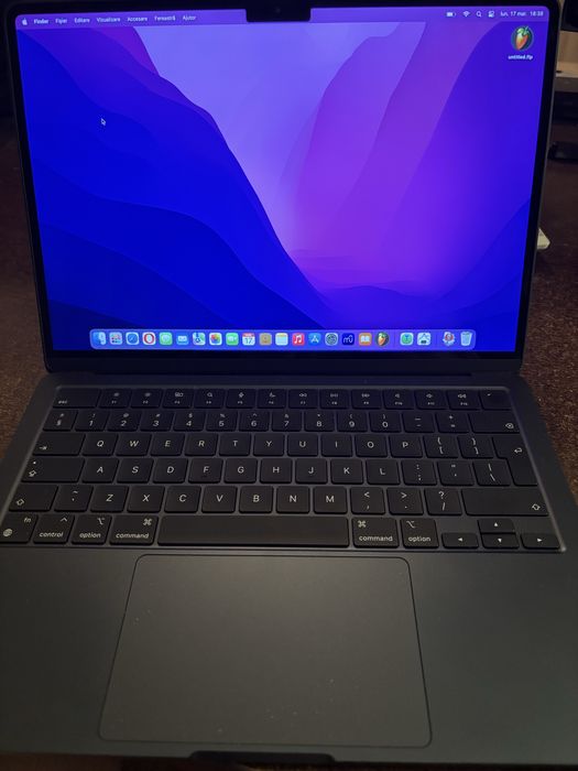 Macbook Air 13” M2