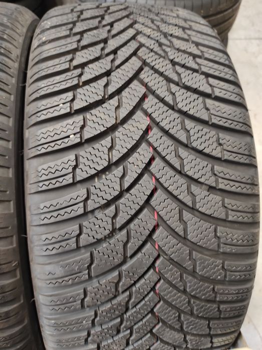 245/40/19 Firestone 4бр