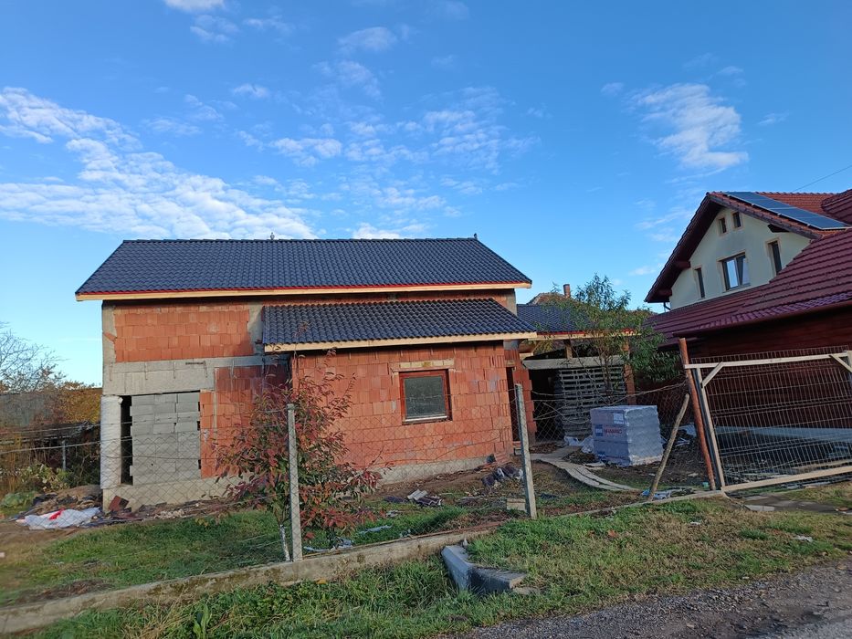 Vând casă nouă în Viile Satu Mare sau schimb cu apartament