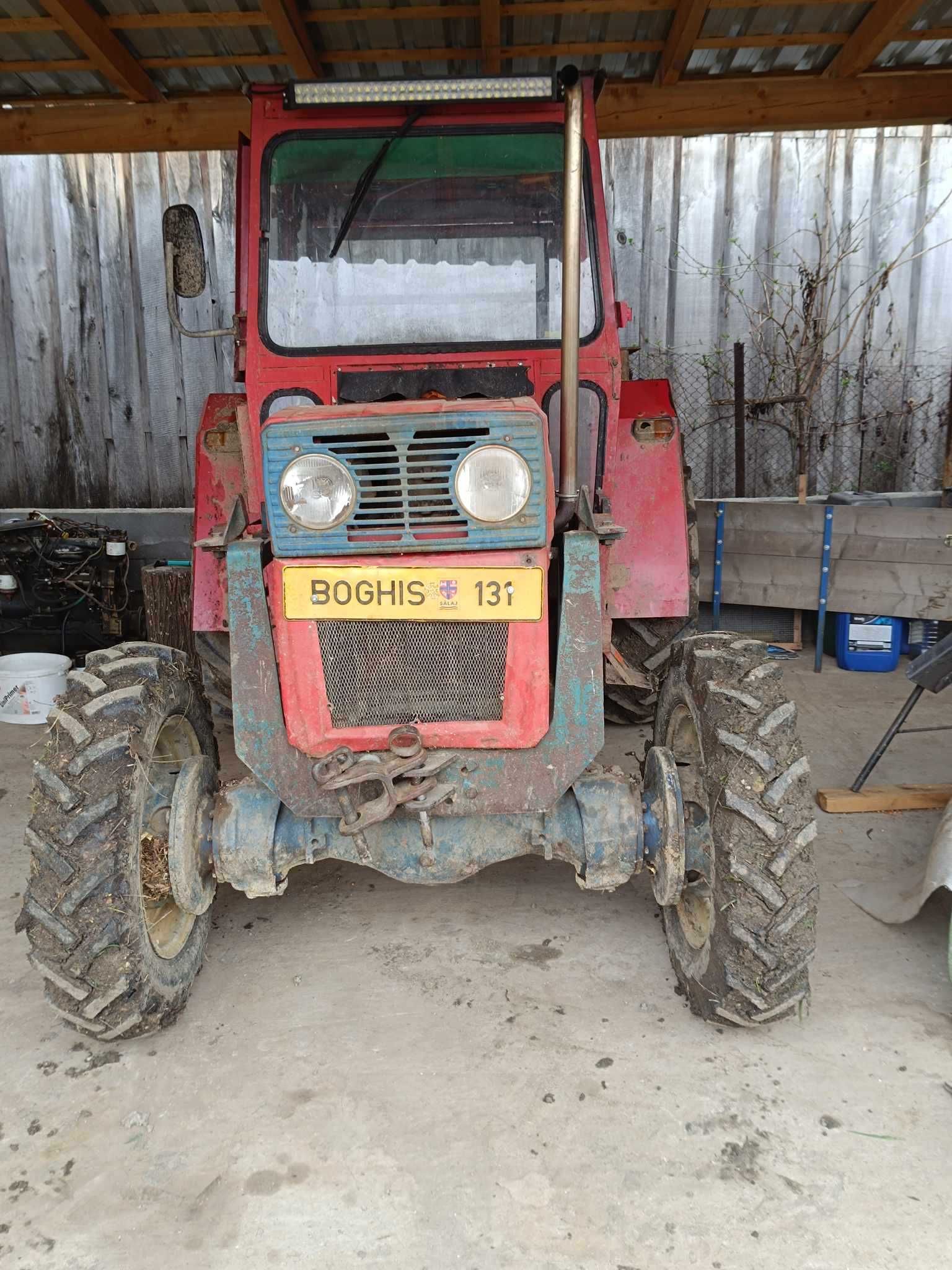Tractor de vanzare