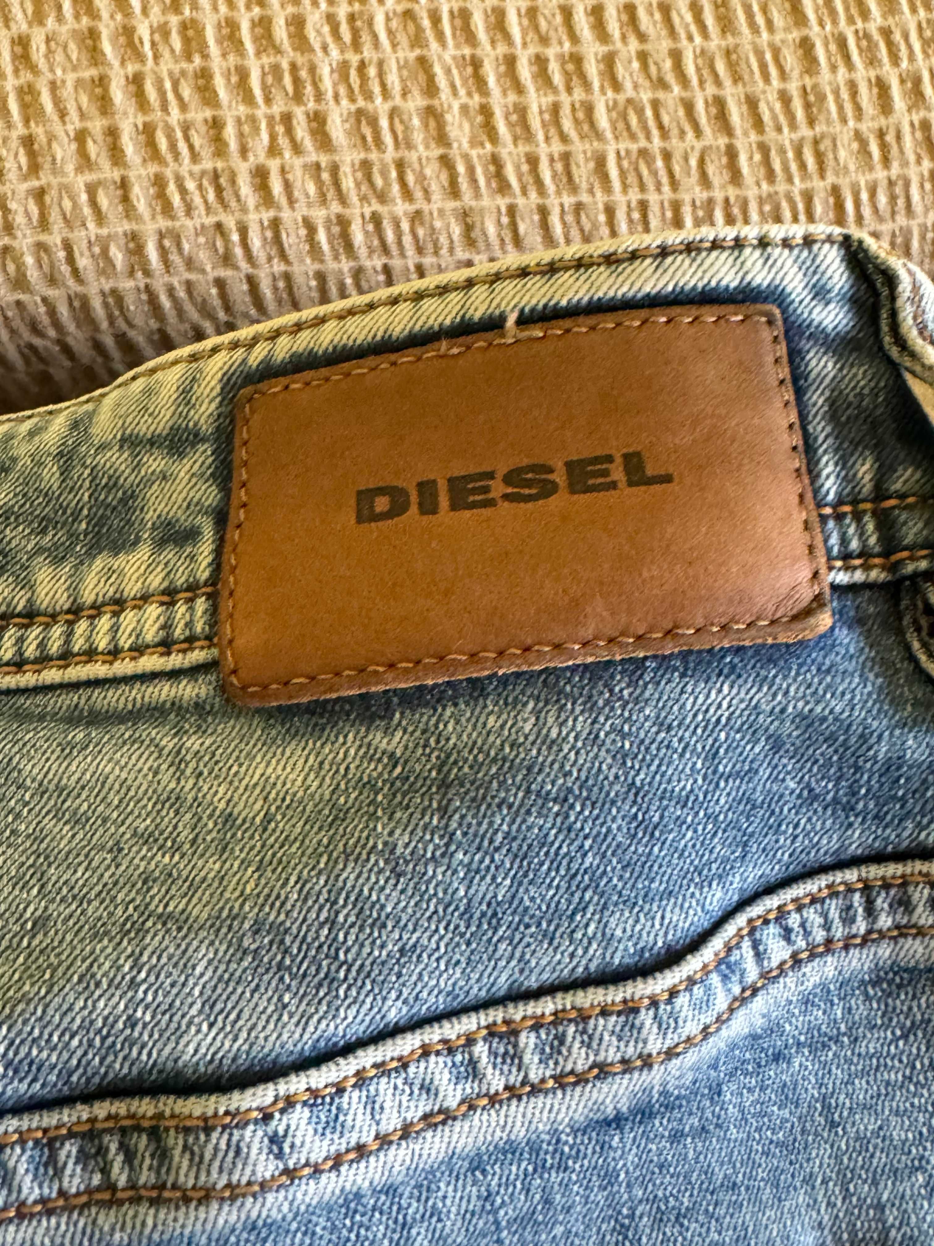 Blugi (blue jeans) Diesel