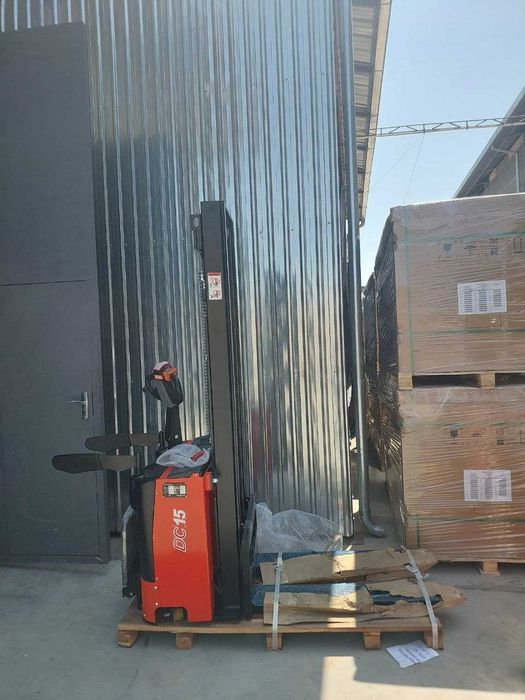 Электрическая тележка для перевозки грузов Elektrchiskiy ROXLI  KARA