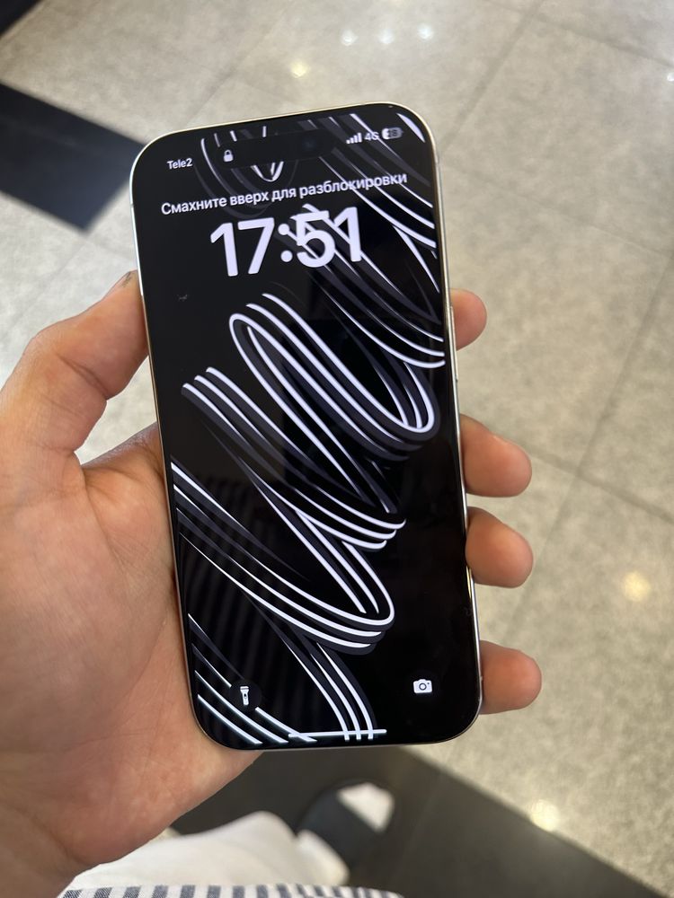 iPhone 16 pro 256 gb