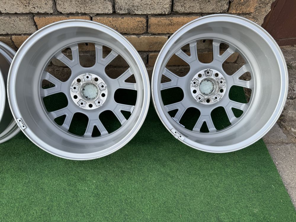 4 броя Джанти БМВ BMW Style 238 18 цола за F01 GT F07 F10 F11 e90 e91