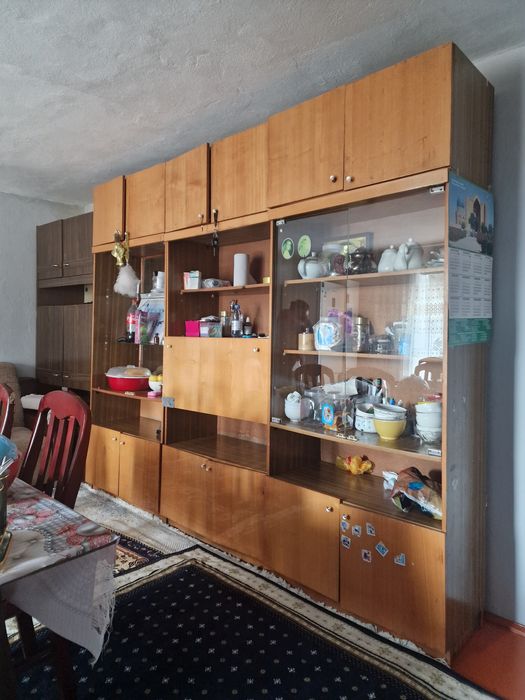 Стенка деревянная